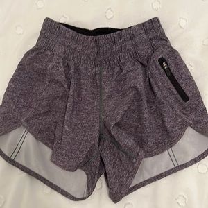Lululemon Tracker LR Shorts Lined